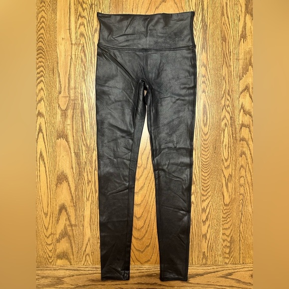 Spanx Faux Stretch-Leather Leggings Black Size Medium - Picture 4 of 12